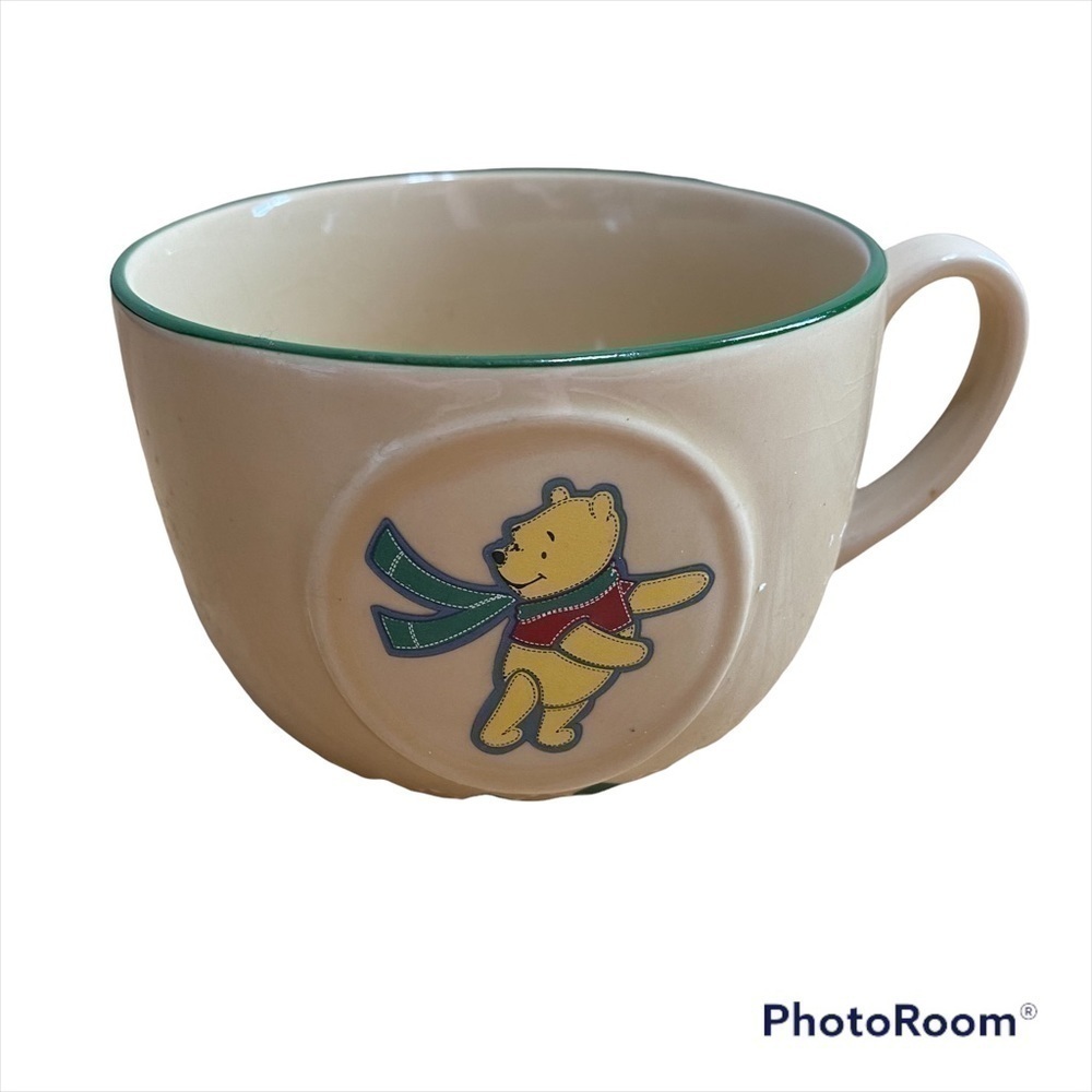 Disney Winnie the Pooh Ceramic Mug Coffee Cup Tan Green